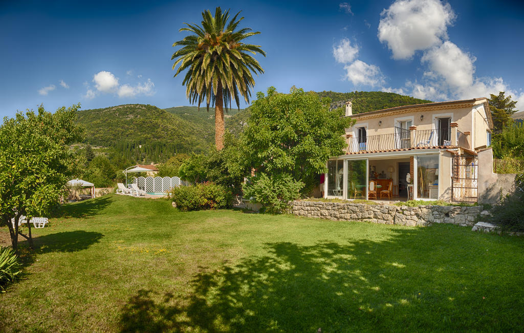 Mas des Kardouons Bed and Breakfast Tourrettes-sur-Loup Exterior foto